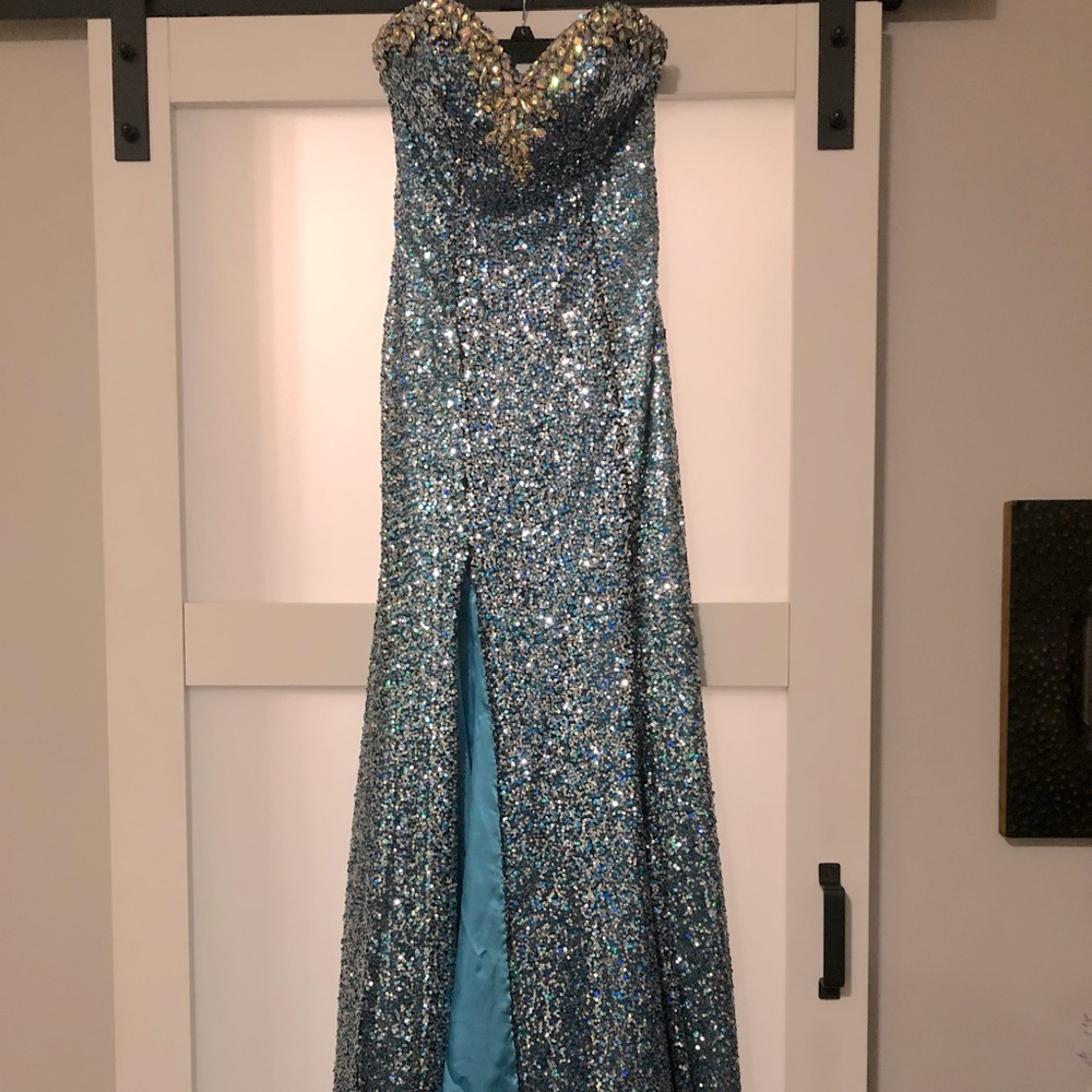 Pageant Number - Picture 2 of 10